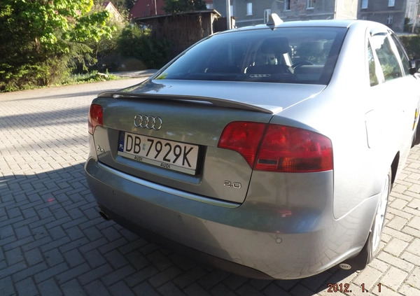 Audi A4 cena 21500 przebieg: 228000, rok produkcji 2005 z Świdwin małe 211